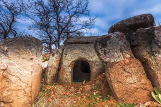 Долмен Мангъра