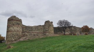 Крепост Неутзикон