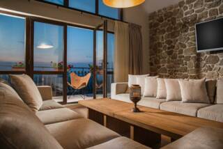 Заара Естейт