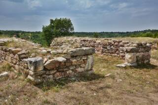 Кастра Рубра крепост